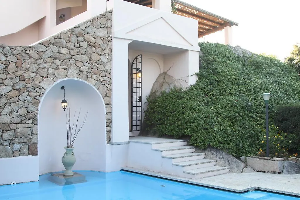 Villa Delle Rocce Porto Rotondo 0*,